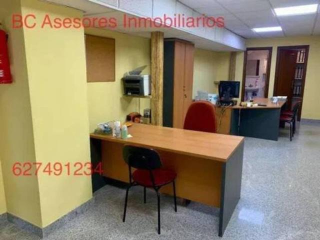 Local Comercial en alquiler en El Condado, Andalucía