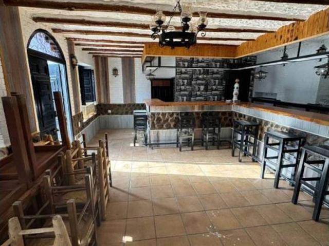 Local Comercial en alquiler en Roquetas De Mar, Andalucía