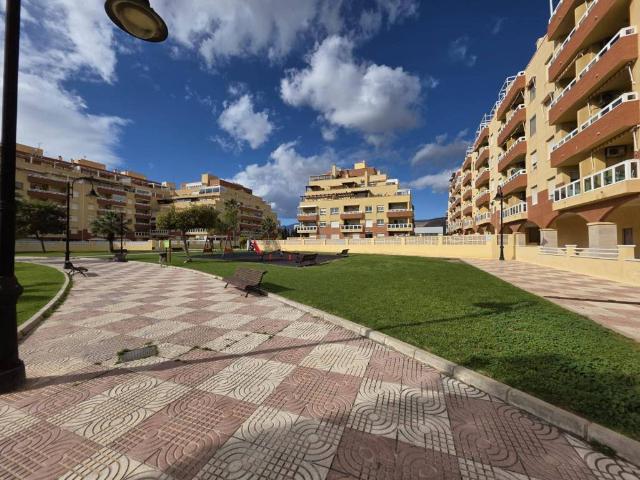 Local Comercial en alquiler en Roquetas De Mar, Andalucía