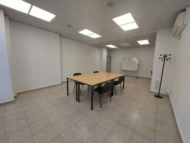 Local Comercial en alquiler en Vallès Occidental, Catalunya