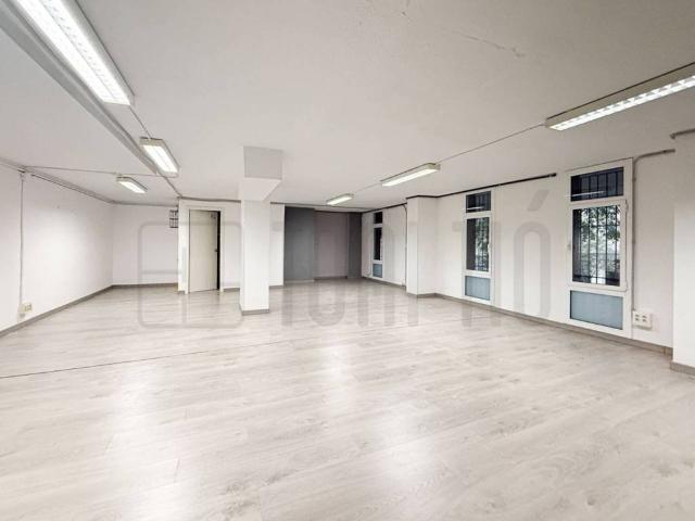 Local Comercial en alquiler en Vallès Occidental, Catalunya
