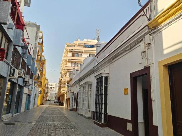 Local Comercial en alquiler en San Fernando, Cádiz