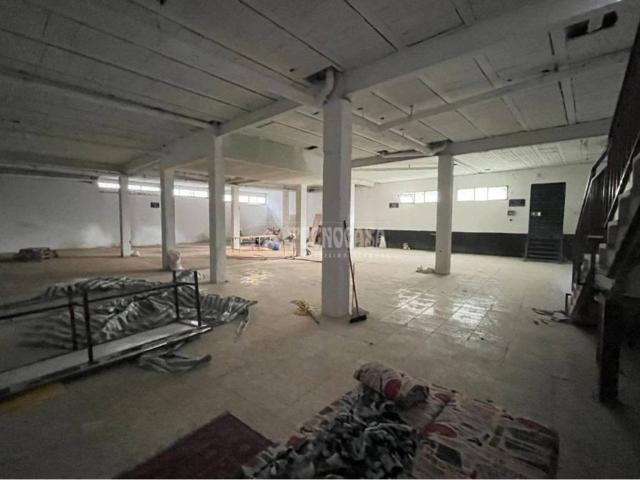 Local Comercial en alquiler en San Fernando De Henares, Madrid