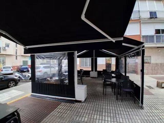 Local Comercial en alquiler en San Juan De Aznalfarache, Andalucía