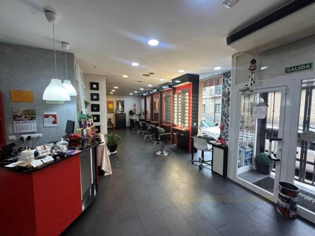 Local Comercial en alquiler en San Lorenzo De El Escorial, Madrid