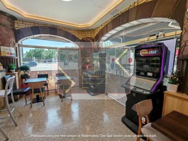 Local Comercial en alquiler en Baix Llobregat, Catalunya