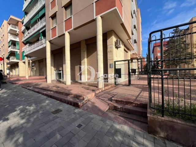 Local Comercial en alquiler en Baix Llobregat, Catalunya