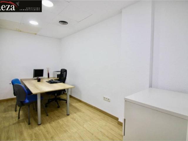 Local Comercial en alquiler en Sant Joan D'alacant