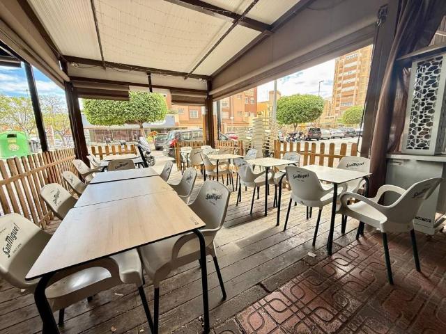 Local Comercial en alquiler en Sant Joan D'alacant
