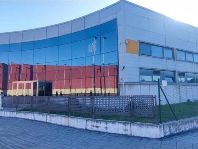 Local Comercial en alquiler en Nueva Montaña, Santander