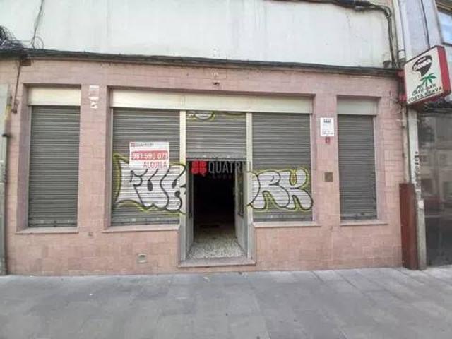 Local Comercial en alquiler en A Raxeira, Santiago de Compostela