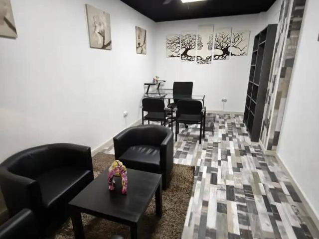 Local Comercial en alquiler en Santiago de Compostela, Santiago