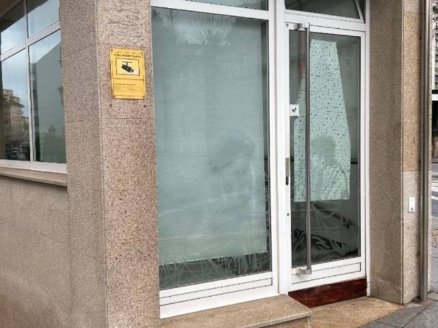 Local Comercial en alquiler en Padriñán, O Salnés