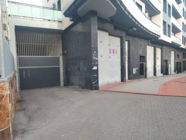 Local Comercial en alquiler en Kueto, Sestao