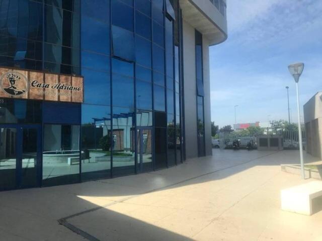 Local Comercial en alquiler en Sevilla, Andalucía