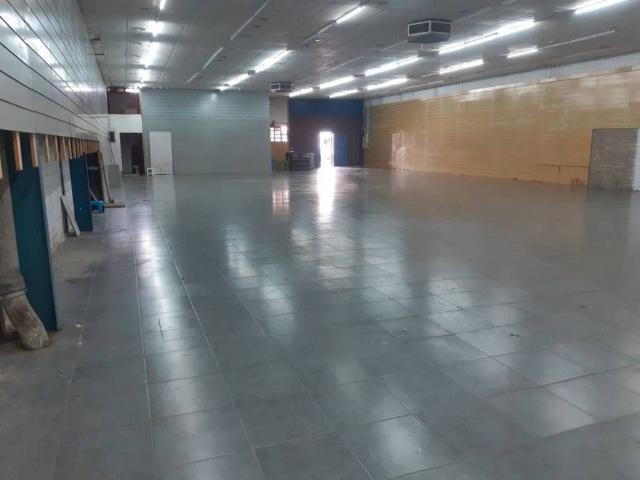 Local Comercial en alquiler en Sevilla, San Pablo-Santa Justa