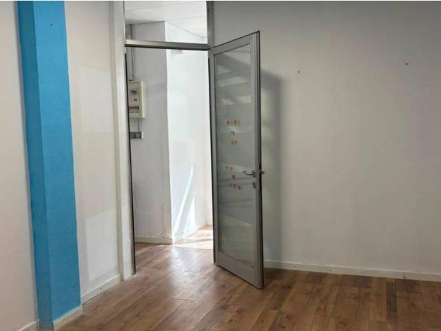 Local Comercial en alquiler en Sevilla, Andalucía