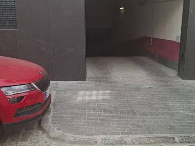 Local Comercial en alquiler en San Pablo-Santa Justa, Sevilla