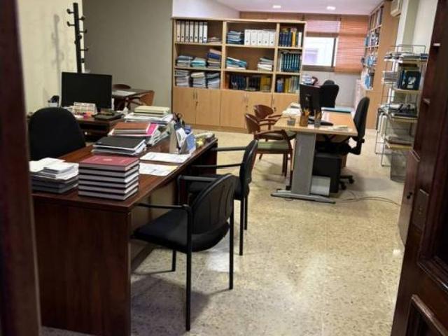 Local Comercial en alquiler en Sevilla, Los Remedios
