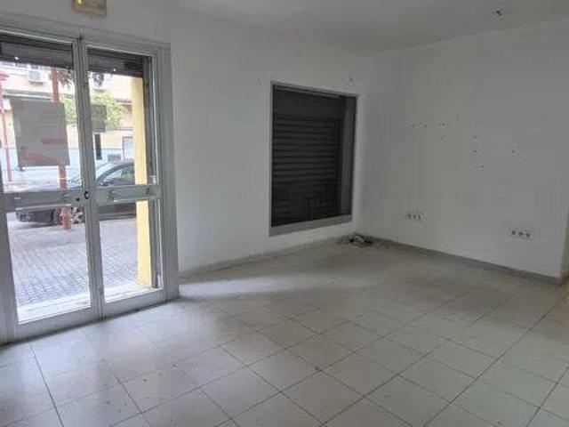Local Comercial en alquiler en Cruz Roja-Capuchinos, Sevilla