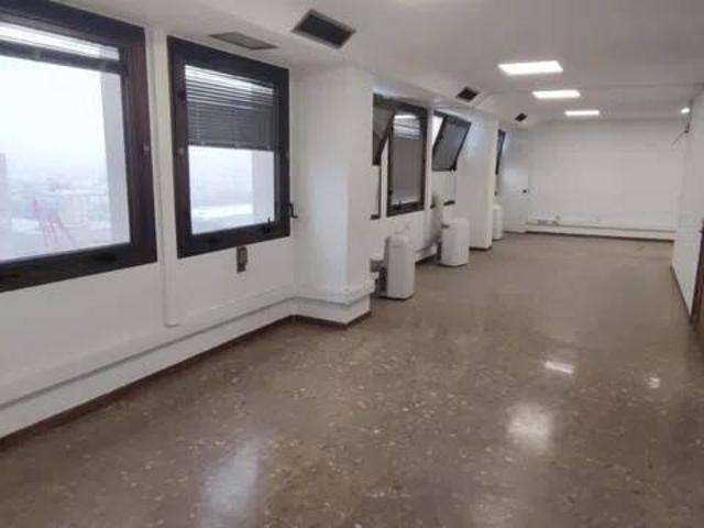 Local Comercial en alquiler en Sevilla, Andalucía
