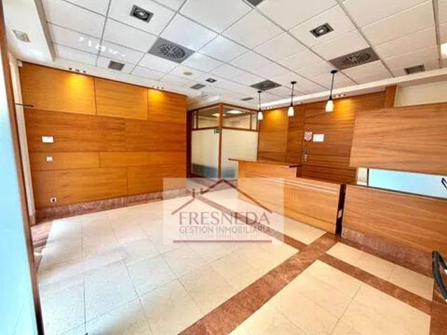 Local Comercial en alquiler en El Parque, Siero