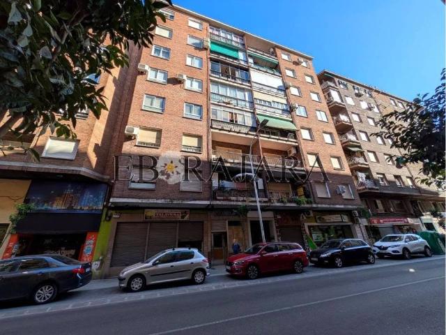 Local Comercial en alquiler en Talavera De La Reina, Castilla-La Mancha