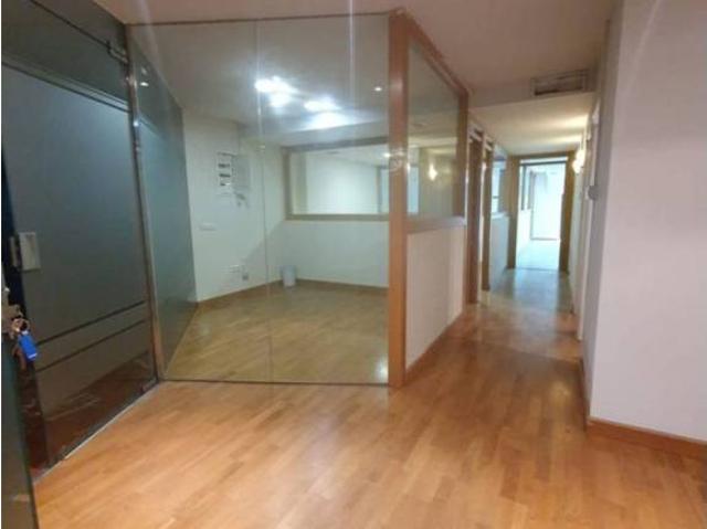 Local Comercial en alquiler en Talavera De La Reina, Castilla-La Mancha