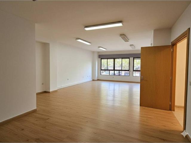 Local Comercial en alquiler en Talavera De La Reina, Toledo