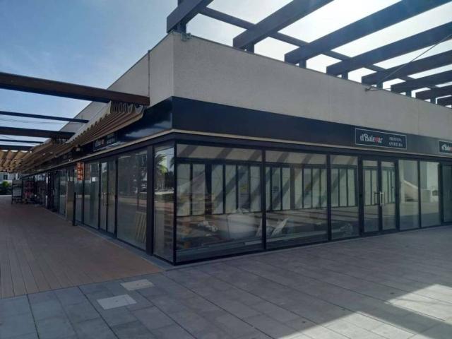 Local Comercial en alquiler en Teguise, Costa Teguise Local Comercial en alquiler en Teguise, Costa Teguise