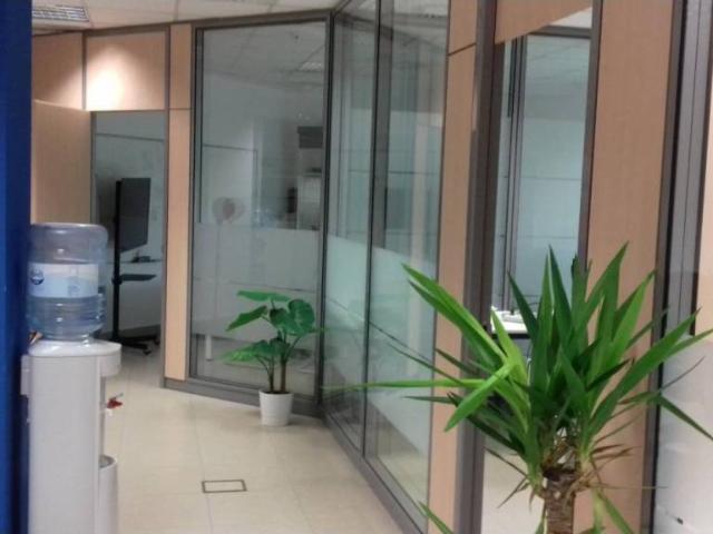 Local Comercial en alquiler en Tomares, Andalucía