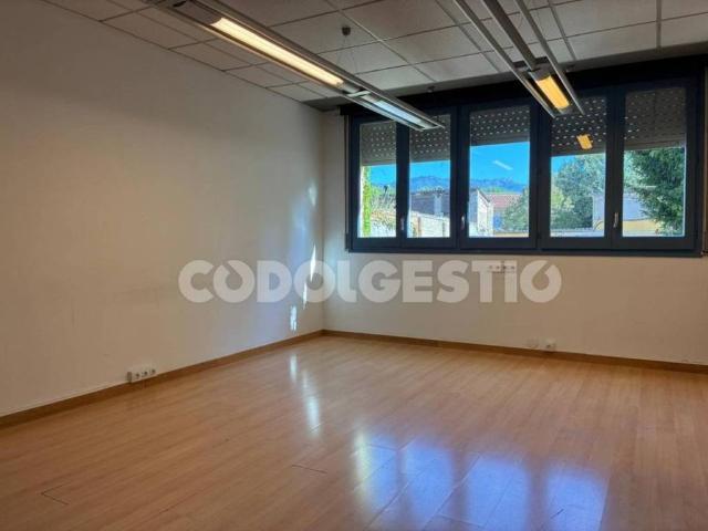Local Comercial en alquiler en Osona, Catalunya