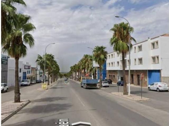 Local Comercial en alquiler en Torredonjimeno, Andalucía