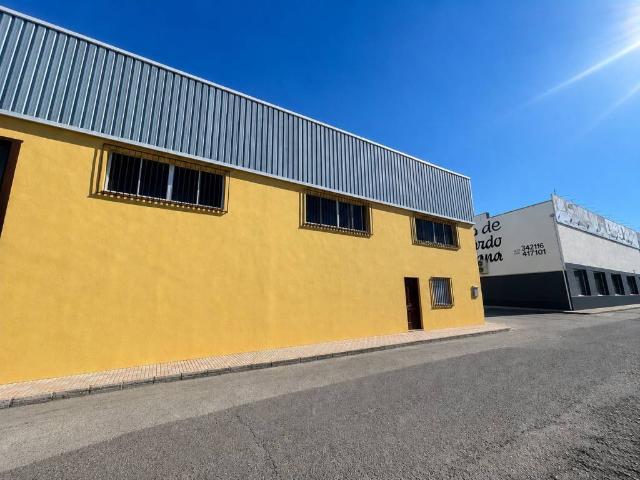Local Comercial en alquiler en Torredonjimeno, Jaén