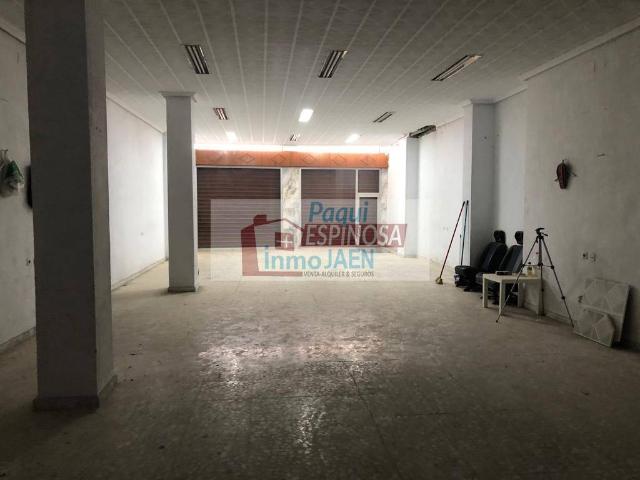 Local Comercial en alquiler en Torredonjimeno, Andalucía