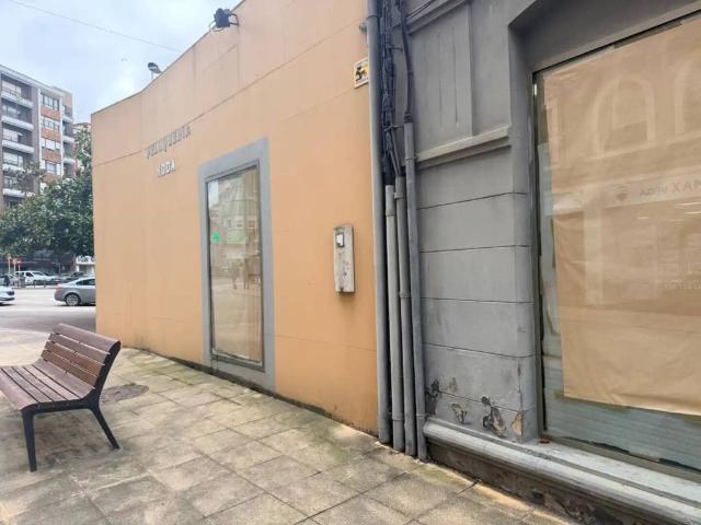 Local Comercial en alquiler en Campuzano, Torrelavega