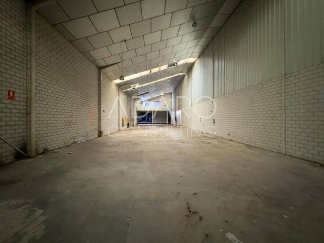 Local Comercial en alquiler en Torres De La Alameda