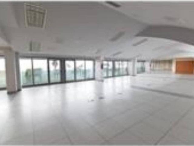 Local Comercial en alquiler en Tres Cantos, Madrid