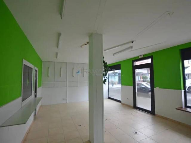 Local Comercial en alquiler en Tui