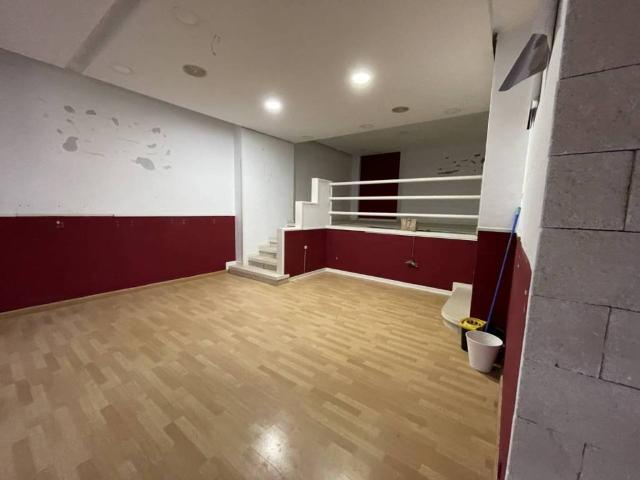 Local Comercial en alquiler en Úbeda, Andalucía