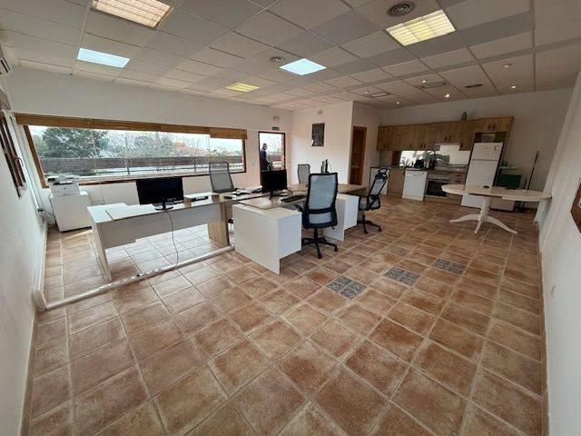 Local Comercial en alquiler en Valdemorillo, Cerro Alarcón