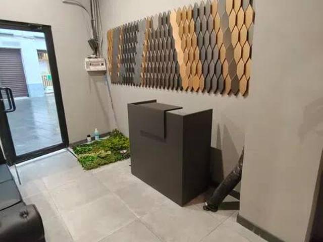 Local Comercial en alquiler en Ciutat Vella, Comarca de València