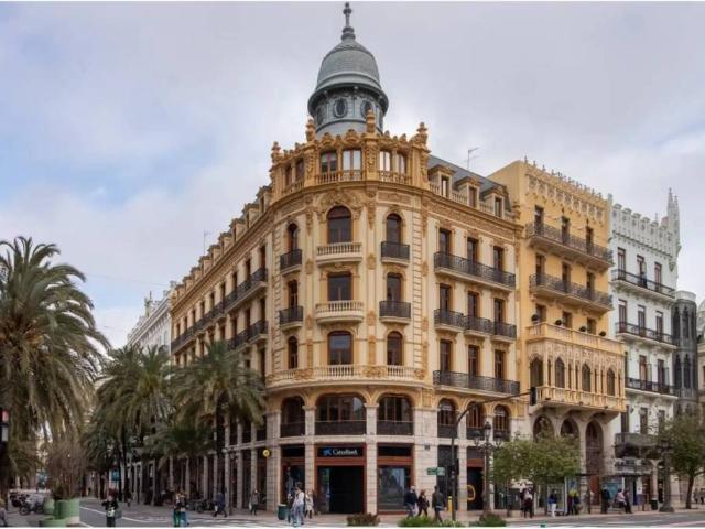 Local Comercial en alquiler en Ciutat Vella, Comarca de València