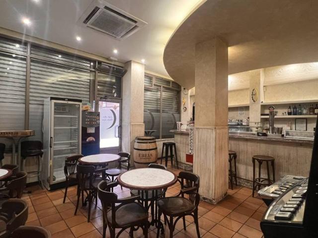 Local Comercial en alquiler en Plaza de Toros, Valladolid