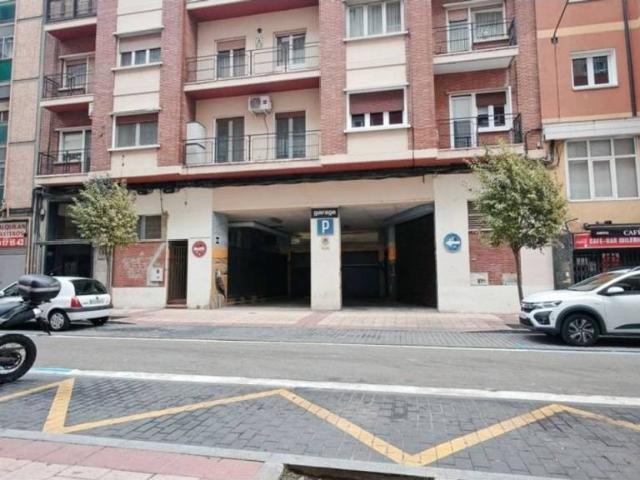 Local Comercial en alquiler en Campo Grande, Valladolid