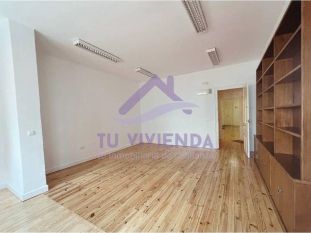 Local Comercial en alquiler en Plaza España, Valladolid
