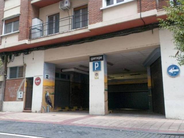 Local Comercial en alquiler en Campo Grande, Valladolid