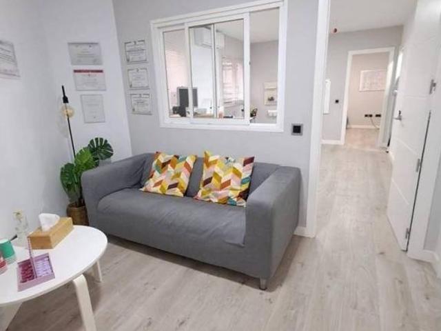 Local Comercial en alquiler en Vélez-málaga, Málaga