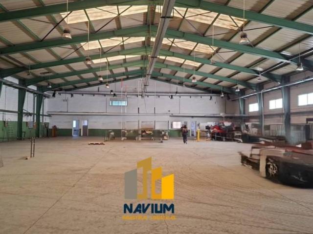Local Comercial en alquiler en Velilla De San Antonio, Madrid