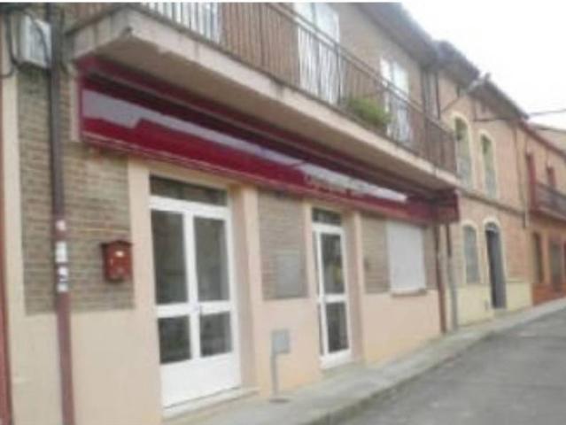 Local Comercial en venta en Vezdemarbán, Castilla y León